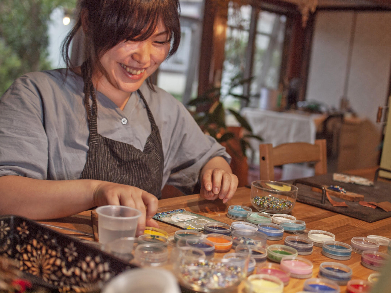 【七宝焼体験】イヤリングやピアス、帯留めetc…お好きなアクセサリーを作ろう(^...