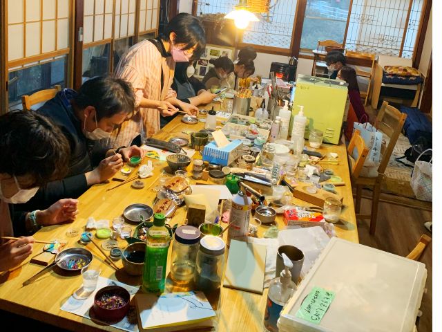 ワイワイお話ししながら