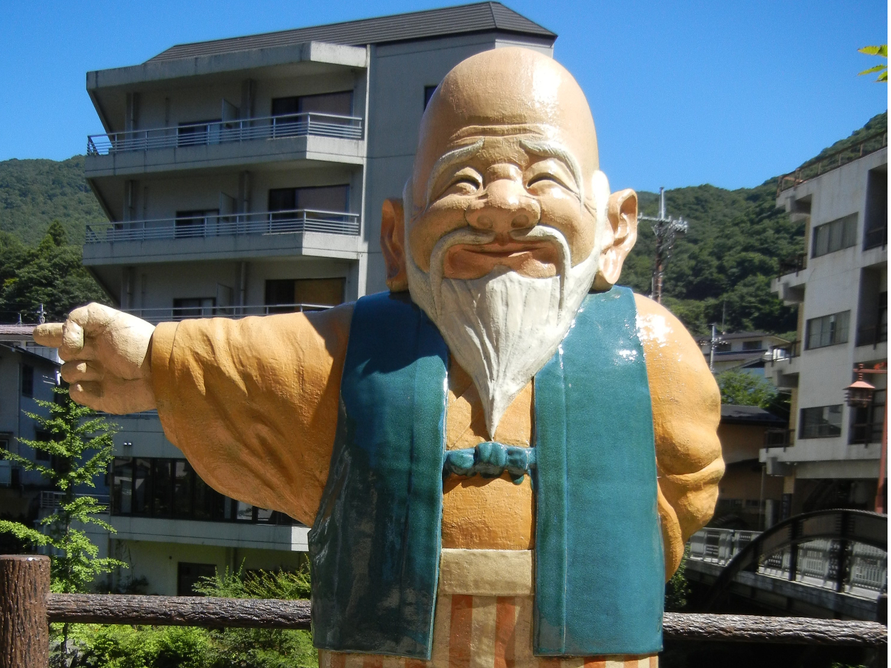 川治温泉キャラクター「かわじい」。川治のやさしい道先案内人。