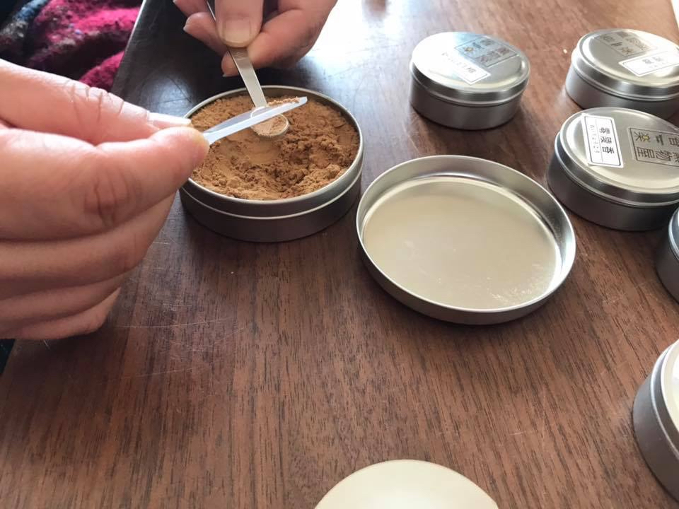 【塗香作り】香水の様に…塗るタイプのお香につつまれてみましょう!