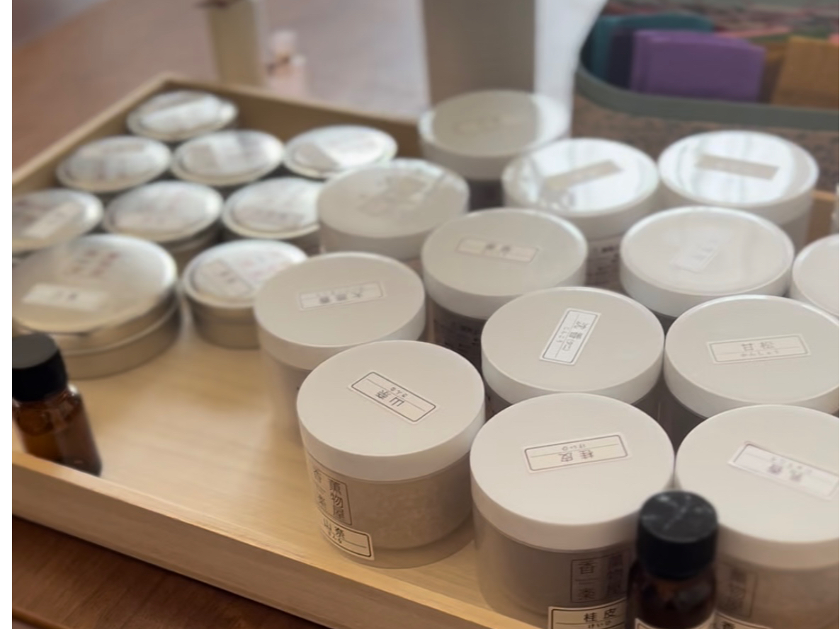 Â悫{̍yށu_A}iǰbXłBAꂽObYL3j[炨Iт