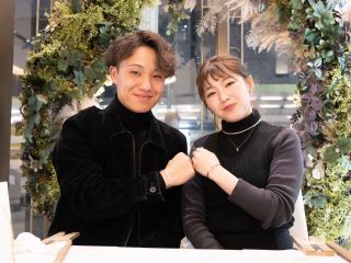 左(シルバー)、右(シルバー)