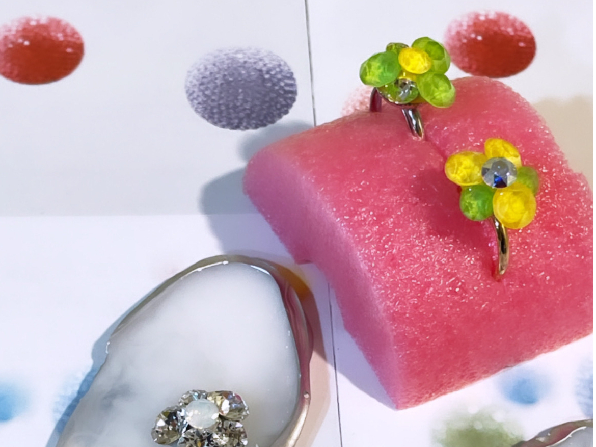 �r�^�~���J���[�����炫��