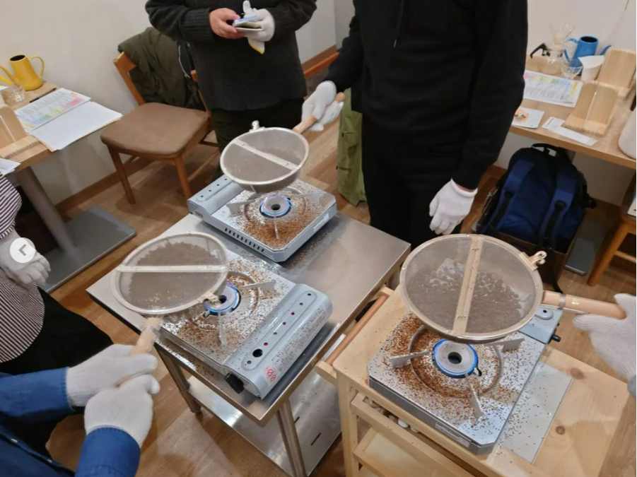 コーヒー豆焙煎体験♪自分で焼いた珈琲はどんな味かな?焼いた豆はお土産に♪