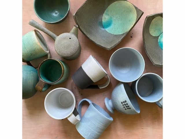 ちゃわん屋磨久(migaku) 私の作品もディスプレイしております。