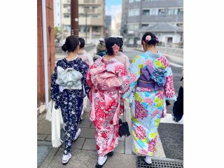 着物を選んでヘアセットまで最短30分!