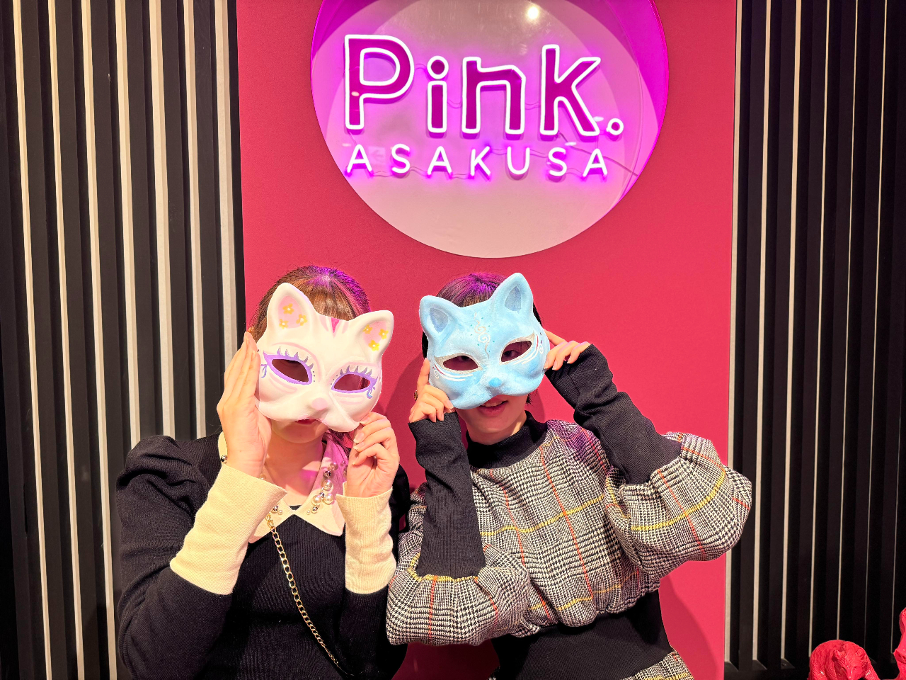 東京・浅草】 狐面の絵付け体験 オリジナルの狐のお面を作ろう！/Pink