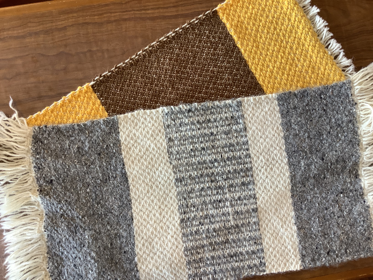 スウェーデン製　織り機 羊毛ラグ】《所要時間:約4時間》スウェーデンのグリモクラ社製の大型