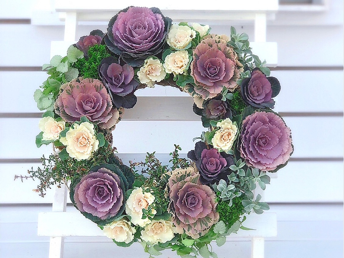 葉牡丹のリース寄せ植え