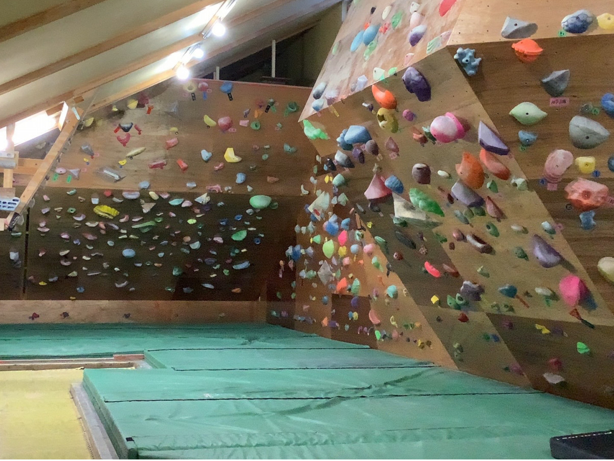 【旭川でボルダリング!】初心者レッスン付き・シューズのレンタルあり