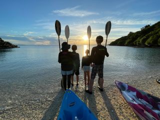 夕日へ向かって