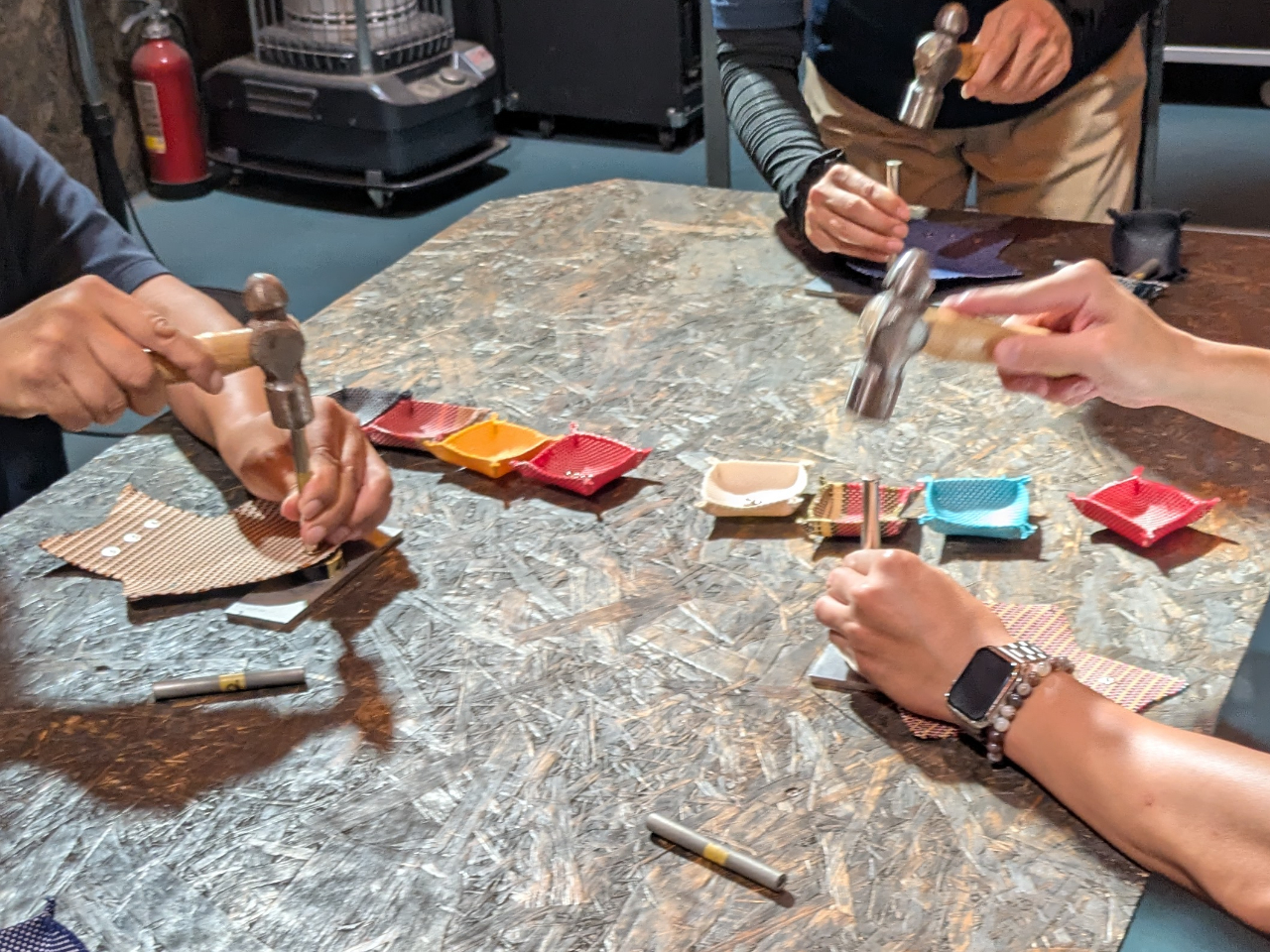 ����̃f�U�C���ɃA�����W���ꂽ���n�ō�鏬������B�D���ȐF��I�ׂ܂��B