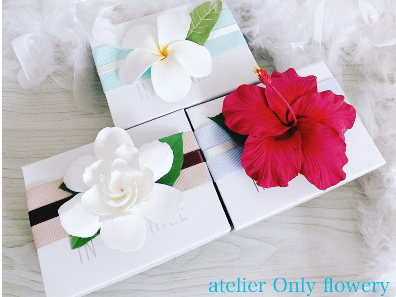 ✨ひろりんです✨クレイフラワー♡天使とお花♡ロココ調フラワーアレンジメント クレイフラワー♡ロココ調薔薇のフラワーアレンジメント