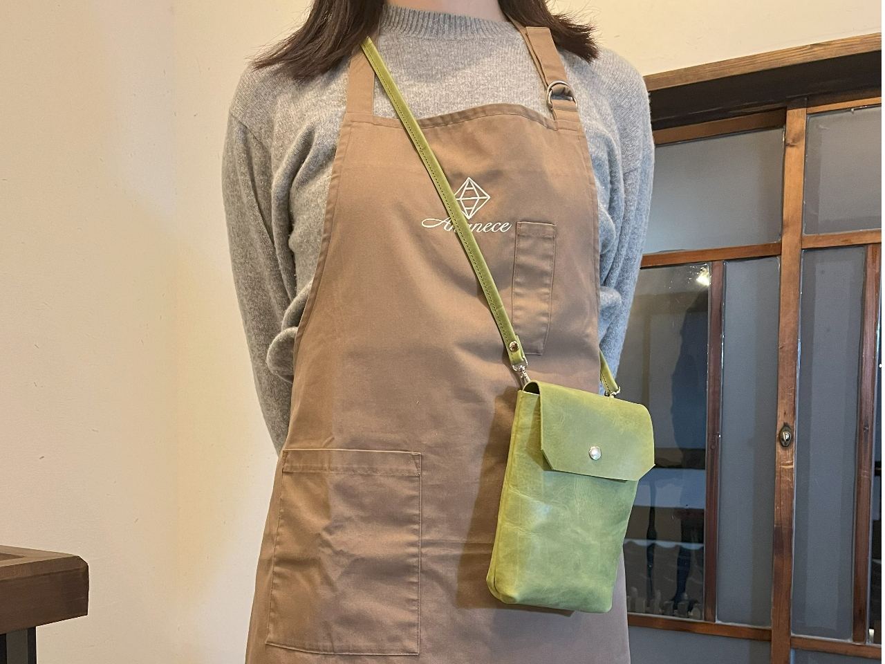 V_[obO̓X}zƃL[P[XȂǂ̏TCYɂȂĂ܂B