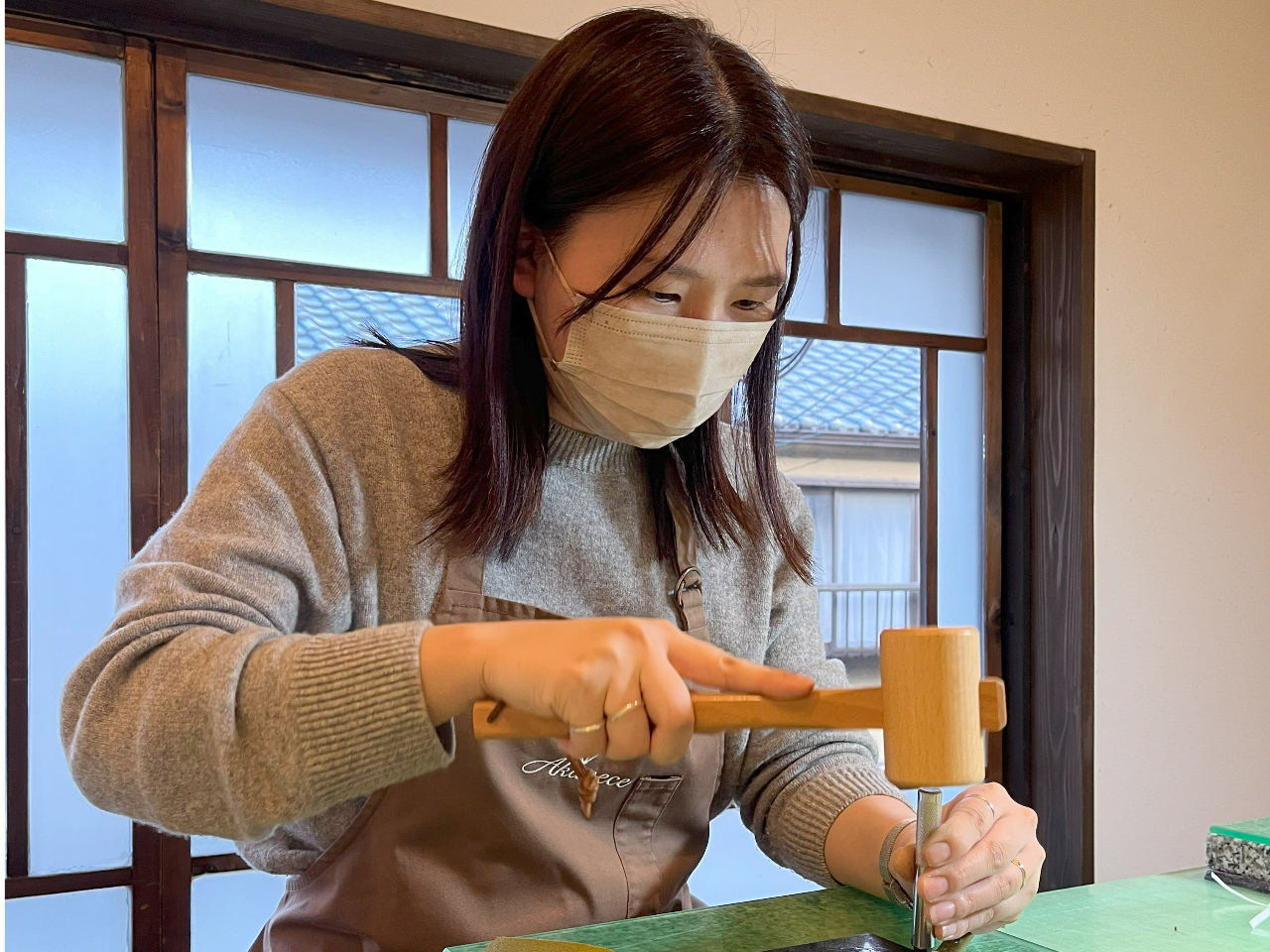 �V�����_�[�x���g���앗�i