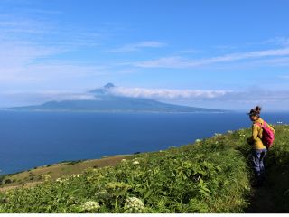 展望台付近から見た利尻山の様子。