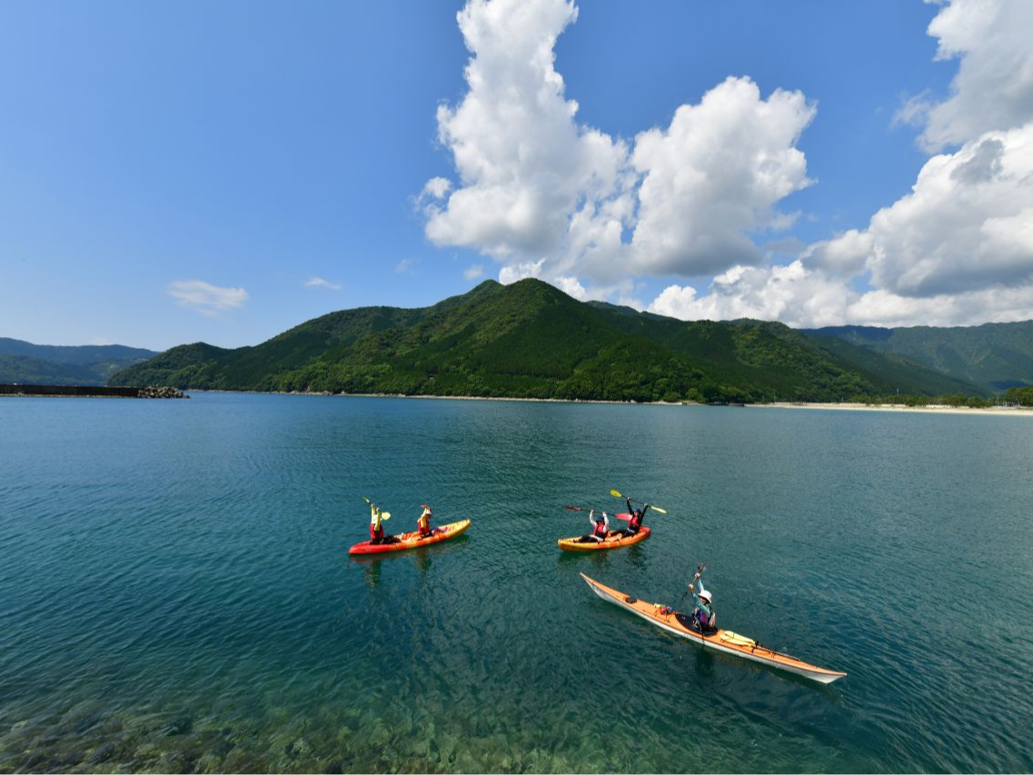 海も空も山もすっごく綺麗