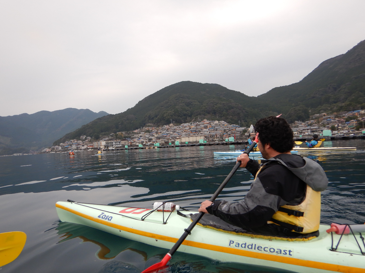 ÂȘpi݂܂BÍ]̏WC璭߂܂B