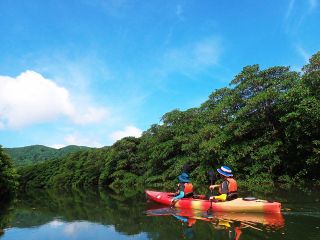 絶景のカヌーで大自然を満喫☆