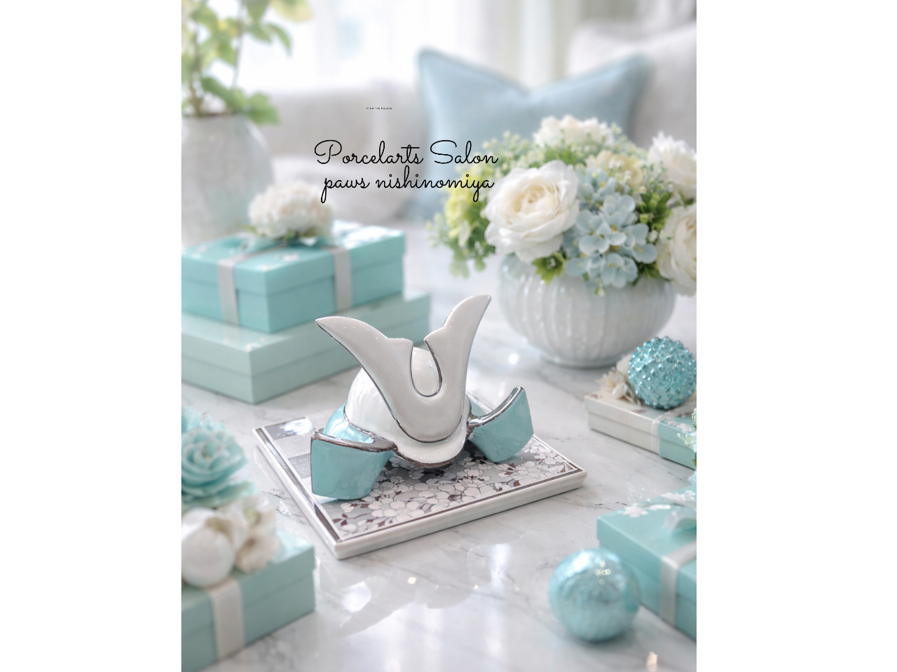 ��l�C�̃e�B�t�@�j�[�u���[�I�p�̕����̓V���o�[�]�ʎ��B����ɂ̓^�C����p���āB�D�����z�F�Ńn�C�Z���X�͒u���ɁB