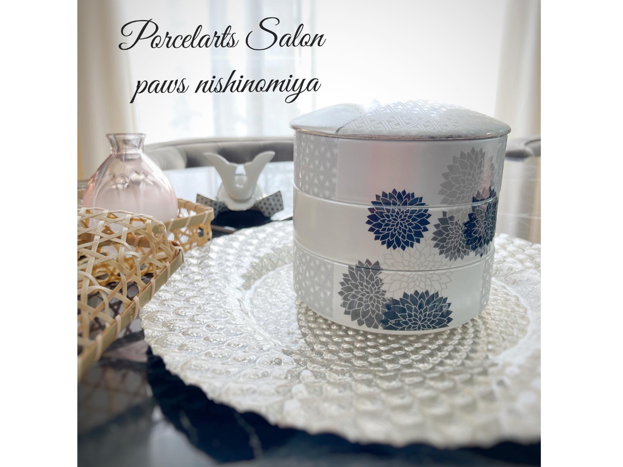 シルバーの地色とシルバーの地模様を合わせた高貴な和モダンデザイン。こちらは1回焼成で出来ない作品です。このデザインご希望の方は2回目のレッスンにもご参加下さい。