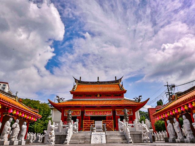 お得プラン 変面ショーが見れる 長崎市内にある日本で唯一の本格的中国様式の霊廟での作法を楽しもう 公益財団法人 長崎孔子廟中国歴代博物館 じゃらん遊び体験 お得プラン 変面ショーが見れる 長崎市内にある日本で唯一の本格的中国様式の霊廟での作法を楽しもう 公益財団法人 長崎孔子廟中国歴代博物館 じゃらん遊び体験