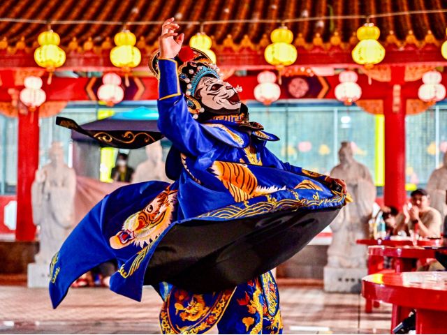 お得プラン 変面ショーが見れる 長崎市内にある日本で唯一の本格的中国様式の霊廟での作法を楽しもう 公益財団法人 長崎孔子廟中国歴代博物館 じゃらん遊び体験 お得プラン 変面ショーが見れる 長崎市内にある日本で唯一の本格的中国様式の霊廟での作法を楽しもう 公益財団法人 長崎孔子廟中国歴代博物館 じゃらん遊び体験