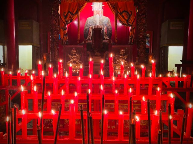 お得プラン 変面ショーが見れる 長崎市内にある日本で唯一の本格的中国様式の霊廟での作法を楽しもう 公益財団法人 長崎孔子廟中国歴代博物館 じゃらん遊び体験 お得プラン 変面ショーが見れる 長崎市内にある日本で唯一の本格的中国様式の霊廟での作法を楽しもう 公益財団法人 長崎孔子廟中国歴代博物館 じゃらん遊び体験