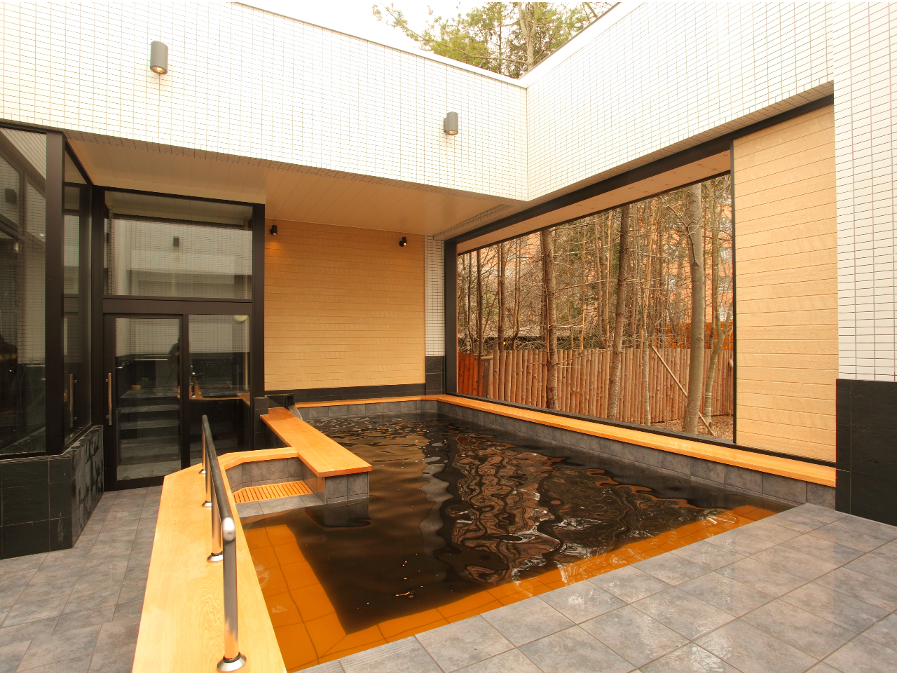 露天風呂(源泉かけ流し)