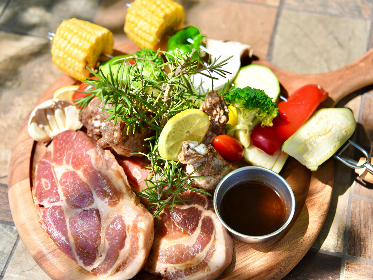 ■TFG BBQセット■こだわりのお肉と地元で採れた新鮮な野菜が楽しめるBBQコース!