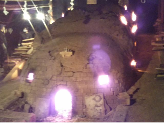 1年に1回は登り窯での窯焚きをします。