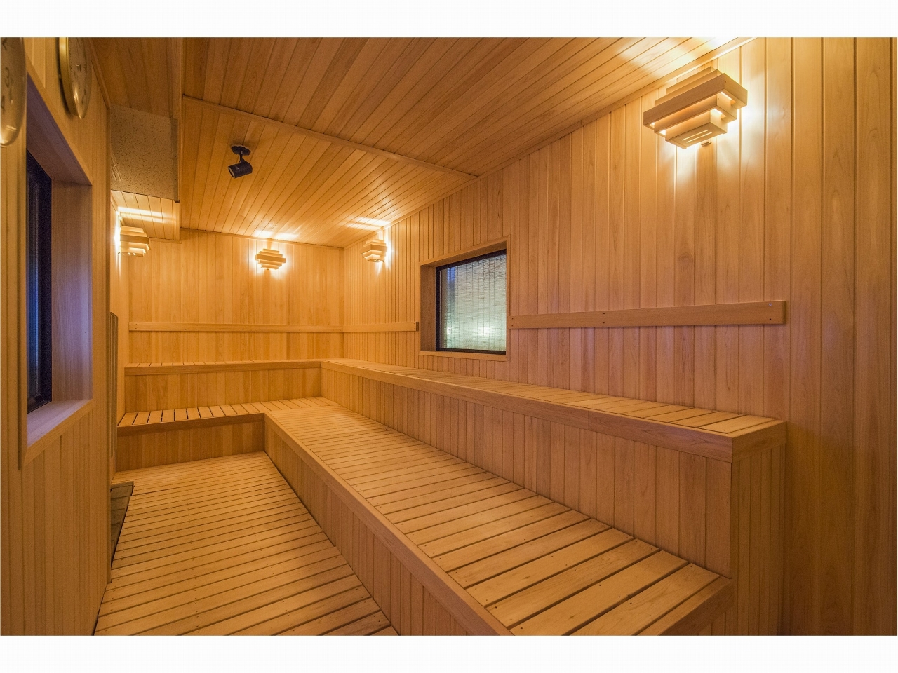 ���E�����T�E�i