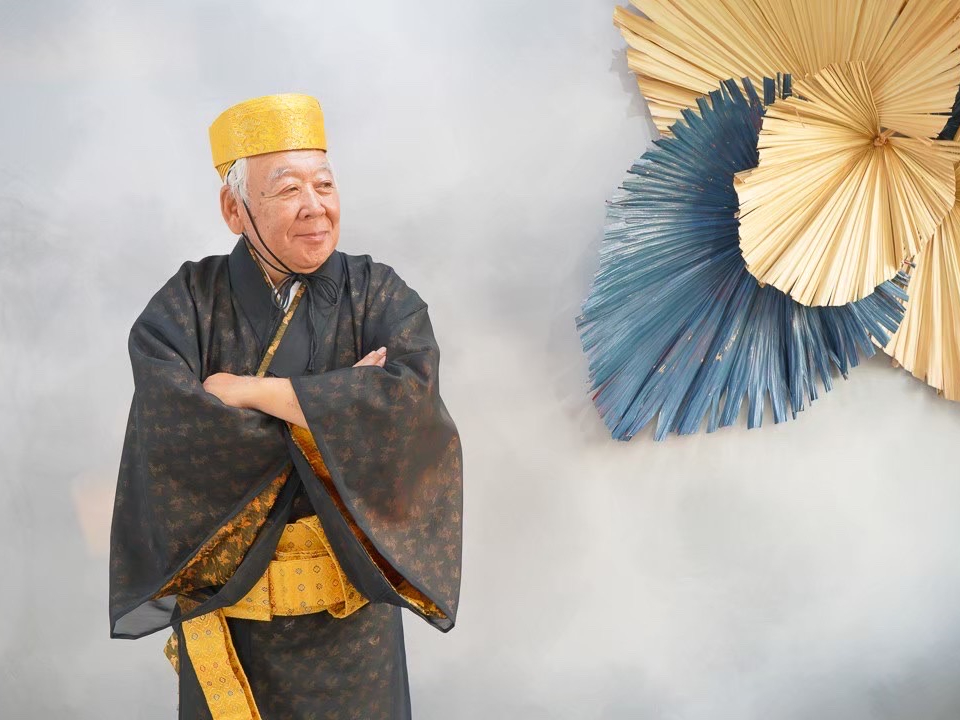 幅広い年齢層の方にご来店いただいています。男性は7メートルの帯を使用いたします。