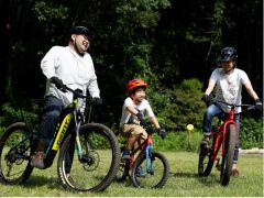 レンタル車両は、お子様様から大柄な大人用まで豊富なラインナップを揃えています。自分の体型にあったサイズの車両をお選びいただけます。