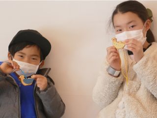 小鳥の形をした木製の鳥笛をつくってみよう! 小鳥のさえずるような美しい音が出せます。