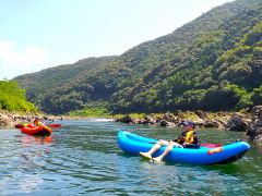 1人乗限定で初心者でも快適な川下り