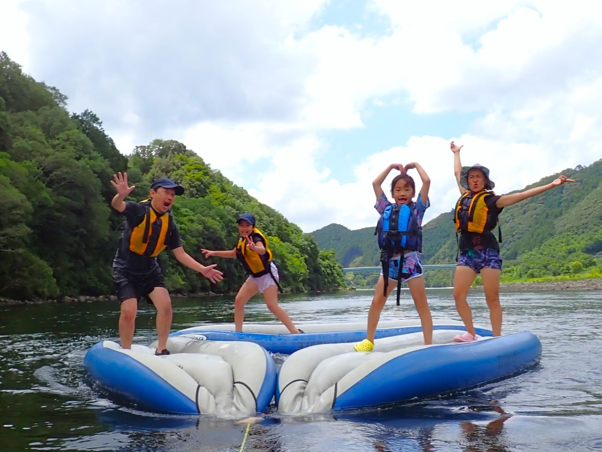 ����A�X���`�b�N�Ȃǂ̐�V�т�