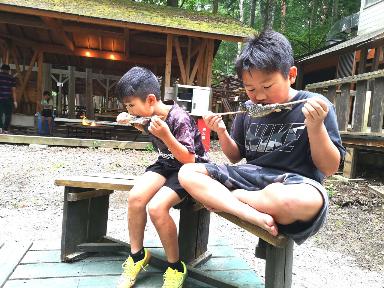 �j�W�}�X��H�ׂ�̂͏��߂Ă��ȁH���Ă��ɂ��Ă����������I