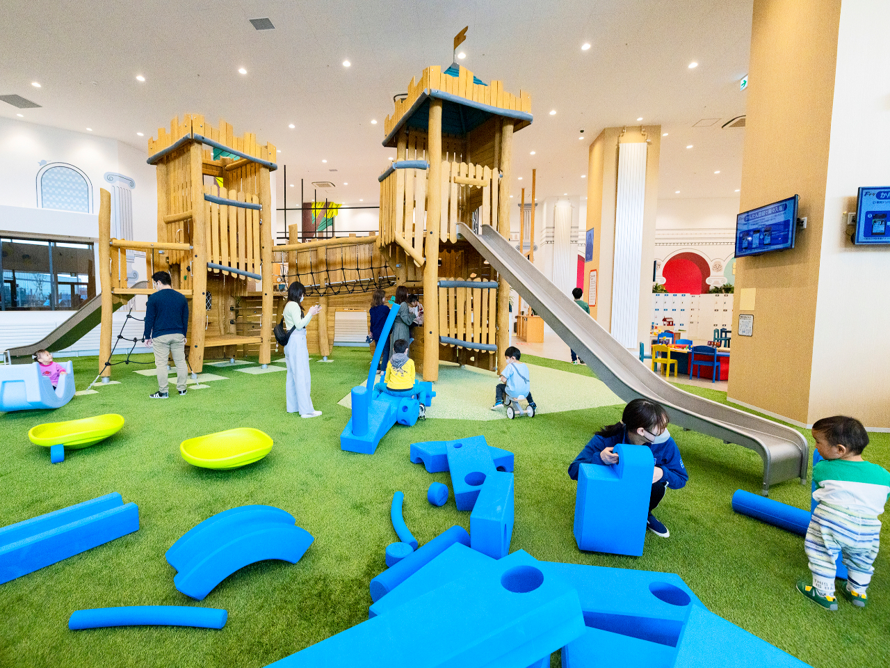 �u���|�r�^���L�b�Y PLAYLOT by Bornelund�v�́A����6�������珬�w���܂ł̂��q���܂��y���߂邠���я�ł��B�@�������G���A�C���[�W
