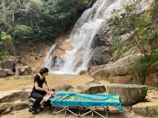 w̑̂قǋ߂ōsAhCwbhXpXZsXgɂlC`[wbhXp