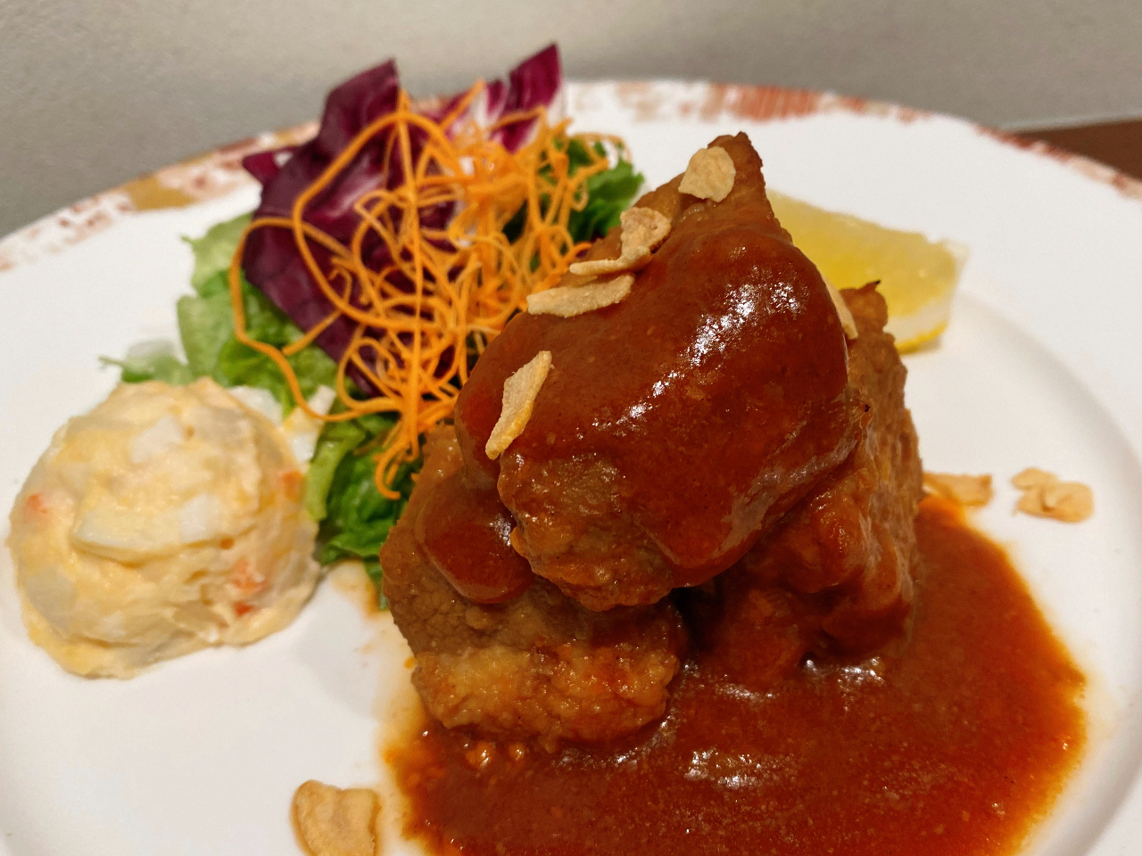 y9E10zCFޗǒЂ̎𔔂ŒЂ񂾃|[N`bv