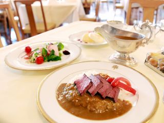 百年ライスカレーランチ