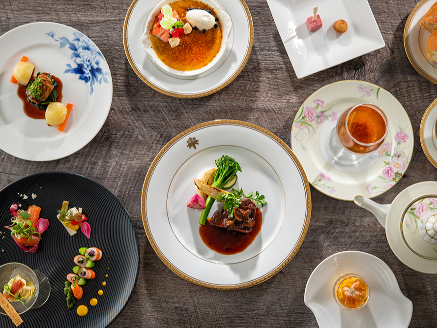 【金谷ホテルの贅沢ランチ!】「金谷ホテル ロイヤルランチ」伝統のお料理を味わいな...