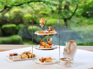 ホテルメインダイニングでの優雅な時間