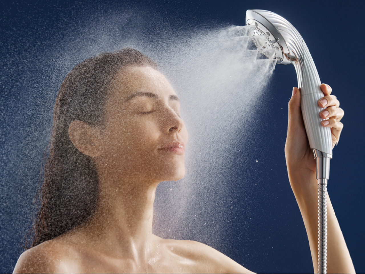 �����嗁��ɂ́AReFa�V�����[�w�b�h�������B