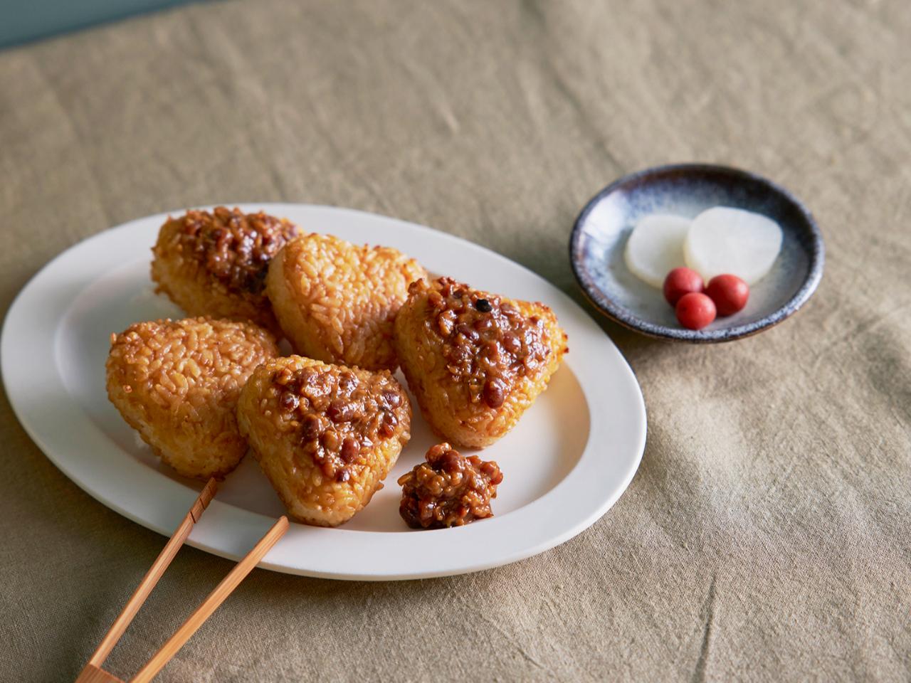 埼玉の強度味噌おなめ、お箸までなめてしまいたくなるほど美味しいことから「おなめ」と呼ばれるように