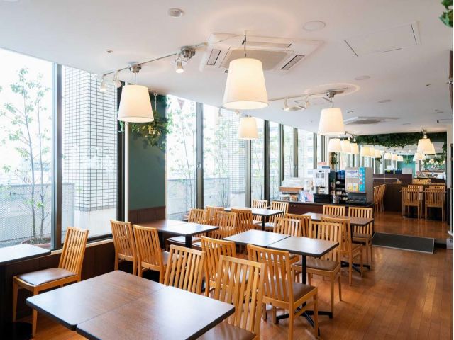 ラウンジ