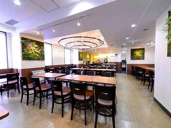 ラウンジでゆっくり朝のひと時をお過ごしください☆