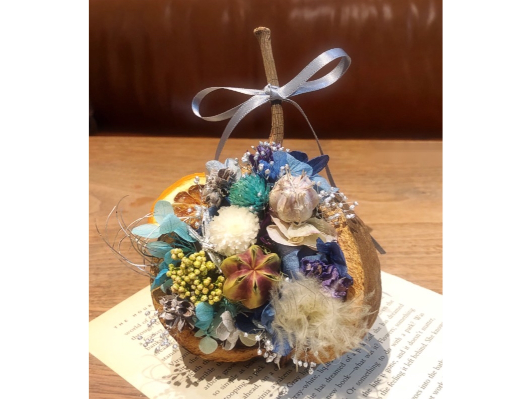 幸せを呼ぶ実＊「ブッダナッツ」お好みのお花や木の実を詰めて素敵な