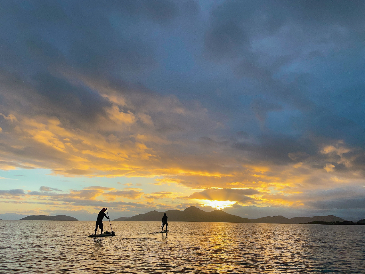 12月限定SALE！　ウィービング タペストリー 『湖の詩を聴く日。b.』 7月20日18:30スタート「VISON［ヴィソン］」(三重県多気町)初の体験型